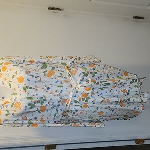 In My Sunday’s Oranges Cozy Robe NWOT